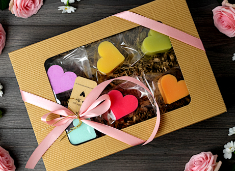 Zestaw 6 mydełek serduszek